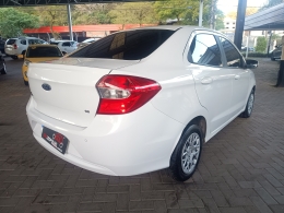 FORD - KA + - 2015/2016 - Branca - R$ 46.900,00