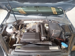 VOLKSWAGEN - GOLF - 2013/2014 - Preta - R$ 81.900,00