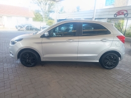 FORD - KA - 2015/2015 - Prata - R$ 39.900,00