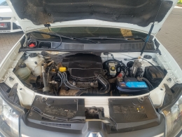 RENAULT - SANDERO - 2015/2015 - Branca - R$ 47.900,00