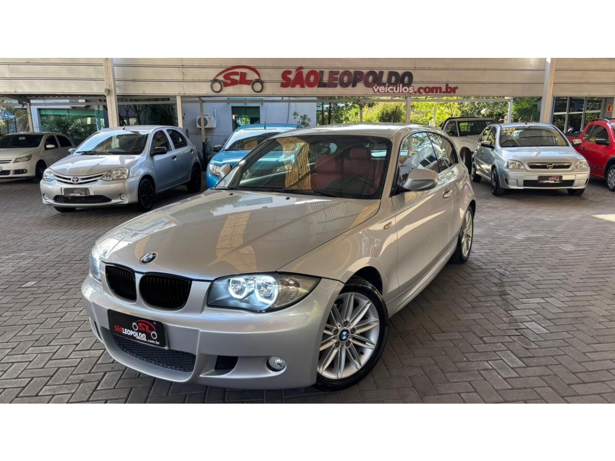 BMW - 118I - 2011/2011 - Prata - R$ 56.900,00