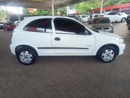CHEVROLET - CELTA - 2010/2010 - Branca - R$ 21.900,00