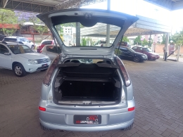 CHEVROLET - CORSA - 2008/2008 - Prata - R$ 25.900,00