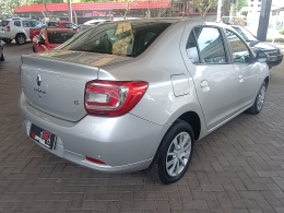 RENAULT - LOGAN - 2015/2015 - Prata - R$ 41.900,00