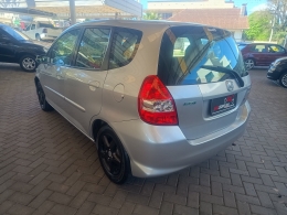 HONDA - FIT - 2008/2008 - Prata - R$ 31.900,00