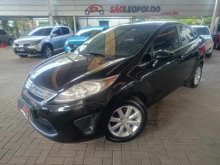 FORD - FIESTA - 2011/2011 - Preta - R$ 39.900,00