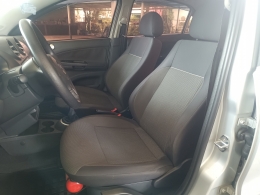 VOLKSWAGEN - GOL - 2013/2014 - Prata - R$ 37.900,00
