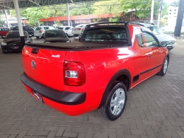 VOLKSWAGEN - SAVEIRO - 2010/2010 - Vermelha - R$ 38.900,00