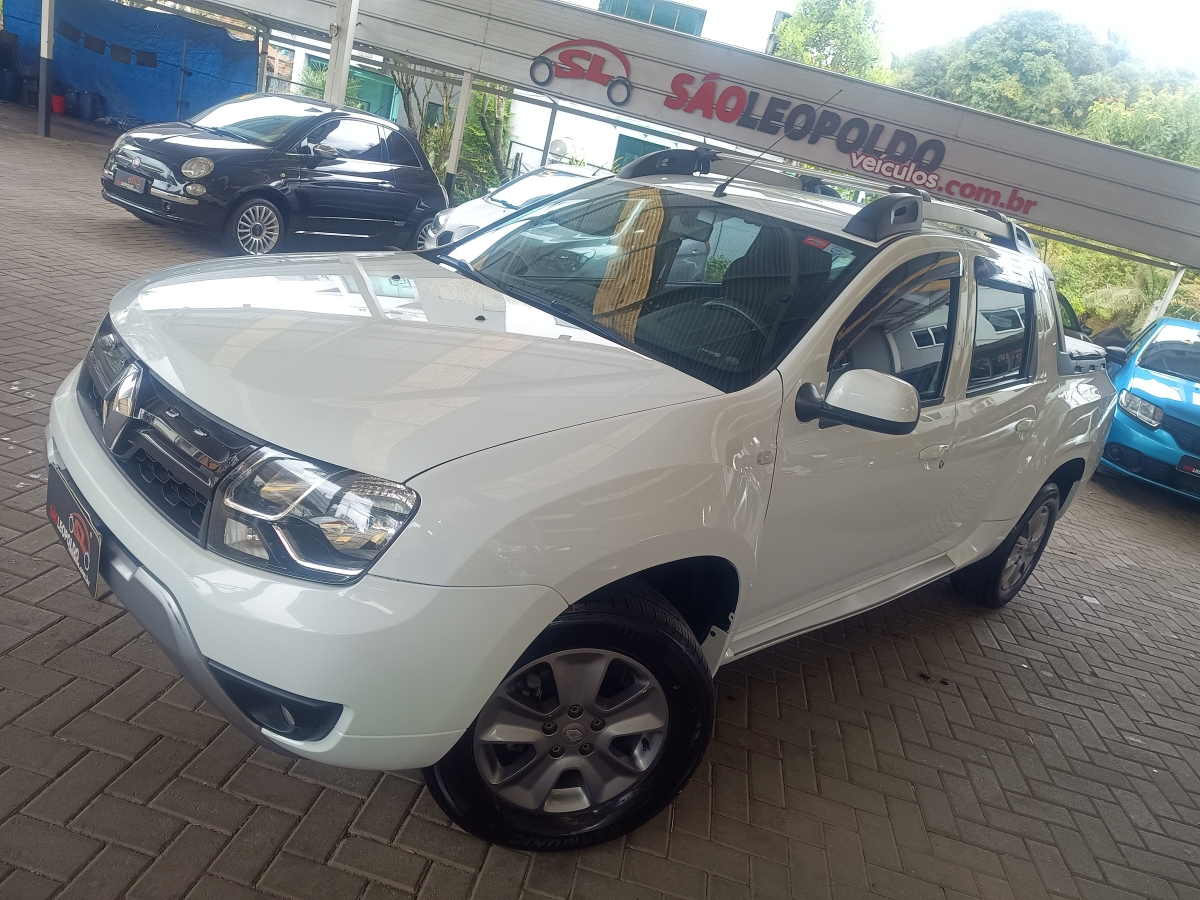 RENAULT - DUSTER OROCH - 2016/2016 - Branca - R$ 69.900,00
