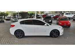 CHEVROLET - CRUZE - 2012/2013 - Branca - R$ 57.900,00