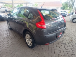 CITROËN - C4 - 2011/2012 - Cinza - R$ 31.900,00