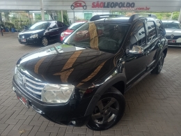 RENAULT - DUSTER - 2012/2013 - Preta - R$ 48.900,00