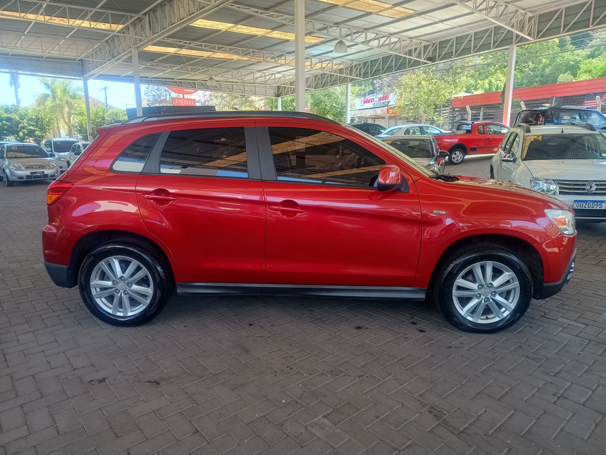 MITSUBISHI - ASX - 2011/2012 - Vermelha - R$ 61.900,00