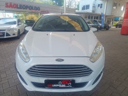 FORD - FIESTA - 2015/2015 - Branca - R$ 47.900,00