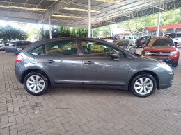 CITROËN - C4 - 2011/2012 - Cinza - R$ 31.900,00