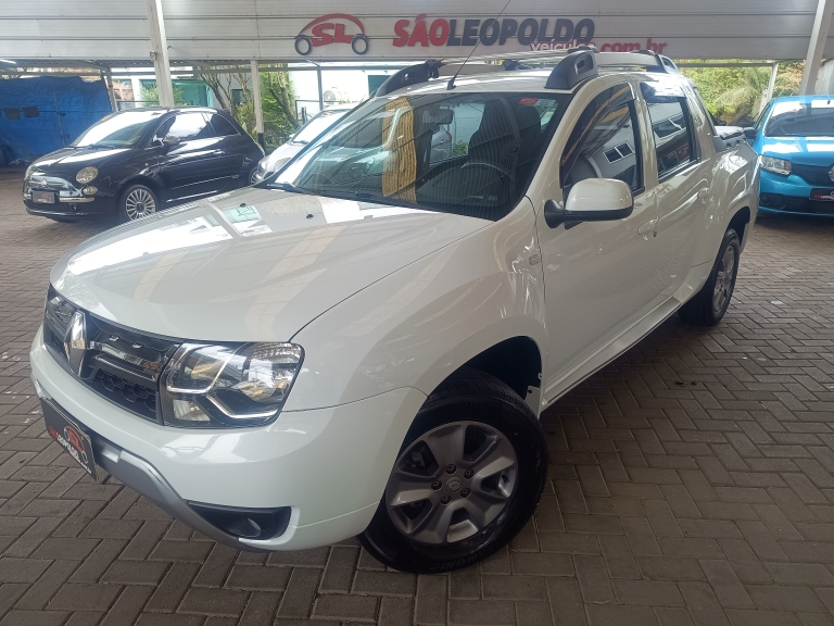 RENAULT - DUSTER OROCH - 2016/2016 - Branca - R$ 69.900,00