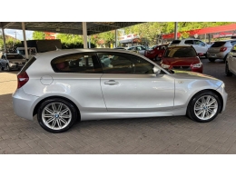 BMW - 118I - 2011/2011 - Prata - R$ 56.900,00