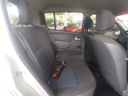 RENAULT - SANDERO - 2010/2011 - Prata - R$ 27.900,00