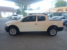 VOLKSWAGEN - SAVEIRO - 2017/2018 - Branca - R$ 66.900,00