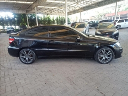 MERCEDES-BENZ - CLC 200 K - 2009/2010 - Preta - R$ 51.900,00