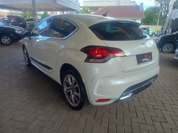 CITROËN - DS4 - 2012/2013 - Branca - R$ 48.900,00