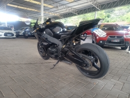 HONDA - CBR 1000RR - 2009/2009 - Preta - R$ 45.900,00