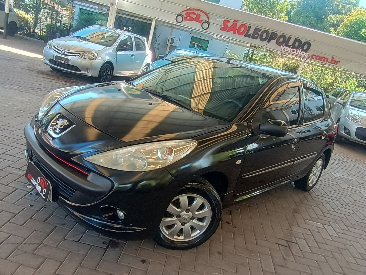 PEUGEOT - 207 - 2011/2012 - Preta - R$ 18.900,00