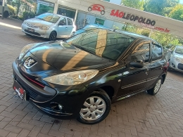 PEUGEOT - 207 - 2011/2012 - Preta - R$ 18.900,00