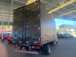 MERCEDES-BENZ - 710 (DIESEL) - 2000/2000 - Branca - R$ 120.000,00