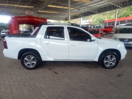 RENAULT - DUSTER OROCH - 2016/2016 - Branca - R$ 69.900,00