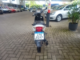 HONDA - BIZ 125 - 2008/2009 - Branca - R$ 7.900,00