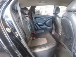 HYUNDAI - IX35 - 2011/2012 - Preta - R$ 63.900,00