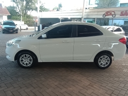 FORD - KA + - 2015/2016 - Branca - R$ 46.900,00