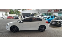 CHEVROLET - CRUZE - 2012/2013 - Branca - R$ 57.900,00