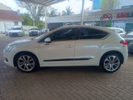 CITROËN - DS4 - 2012/2013 - Branca - R$ 48.900,00