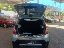 RENAULT - SANDERO - 2009/2010 - Prata - R$ 35.900,00