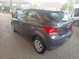 CHEVROLET - ONIX - 2017/2018 - Cinza - R$ 47.900,00