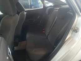 FORD - FIESTA - 2014/2014 - Prata - R$ 45.900,00