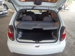 CHEVROLET - CELTA - 2010/2010 - Branca - R$ 21.900,00