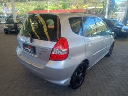 HONDA - FIT - 2008/2008 - Prata - R$ 31.900,00