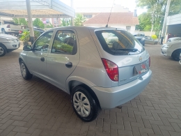 CHEVROLET - CELTA - 2010/2011 - Prata - R$ 28.900,00