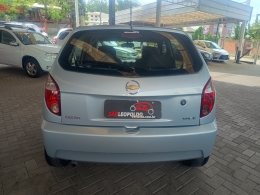 CHEVROLET - CELTA - 2010/2011 - Prata - R$ 28.900,00