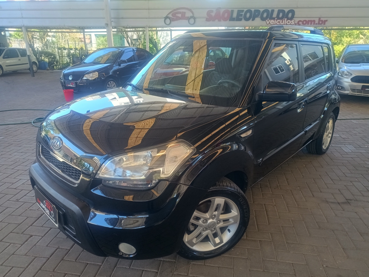 KIA MOTORS - SOUL - 2010/2010 - Preta - R$ 41.900,00