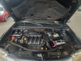 RENAULT - DUSTER - 2012/2013 - Preta - R$ 48.900,00