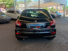 PEUGEOT - 207 - 2011/2012 - Preta - R$ 18.900,00