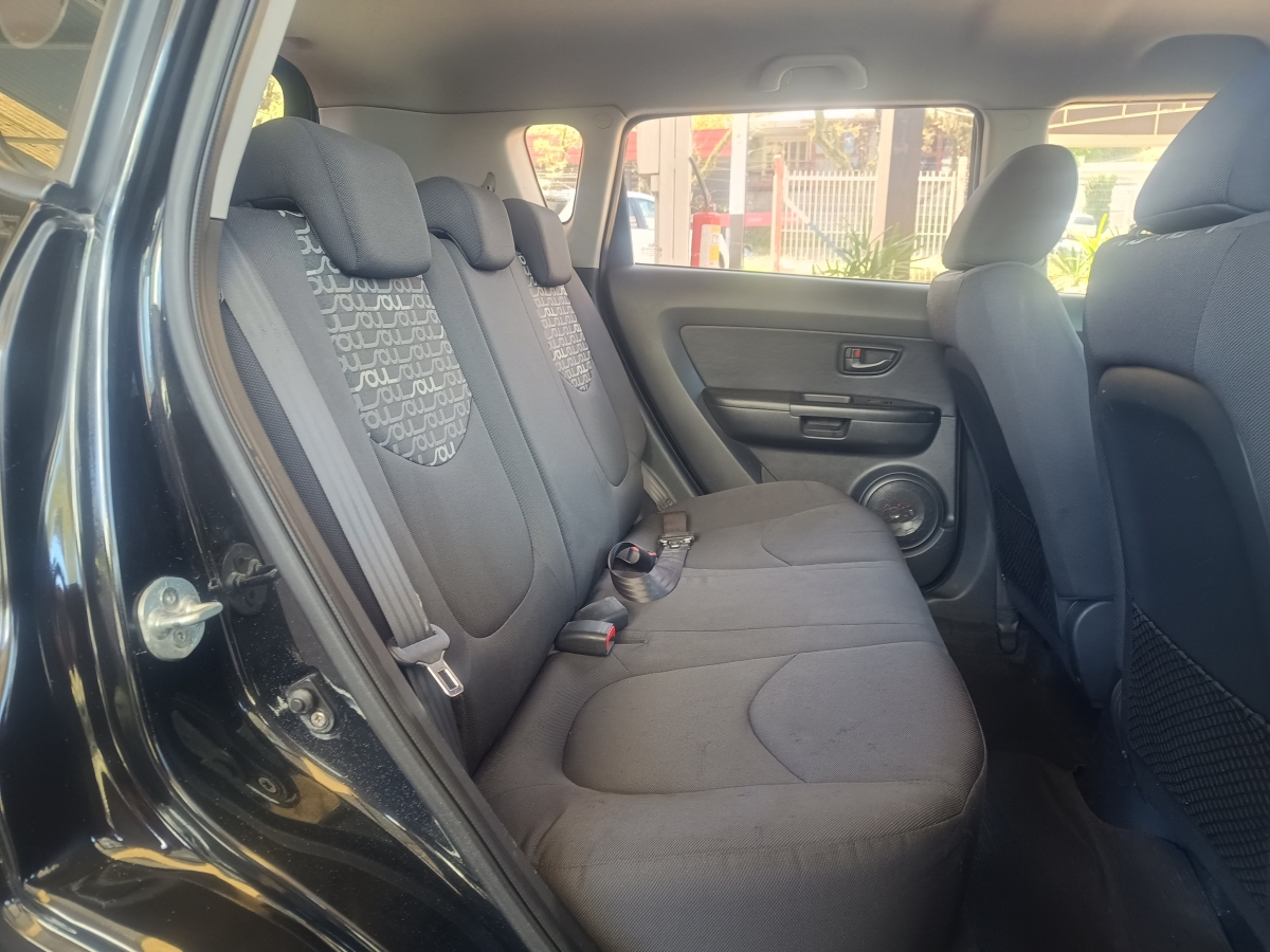 KIA MOTORS - SOUL - 2010/2010 - Preta - R$ 41.900,00