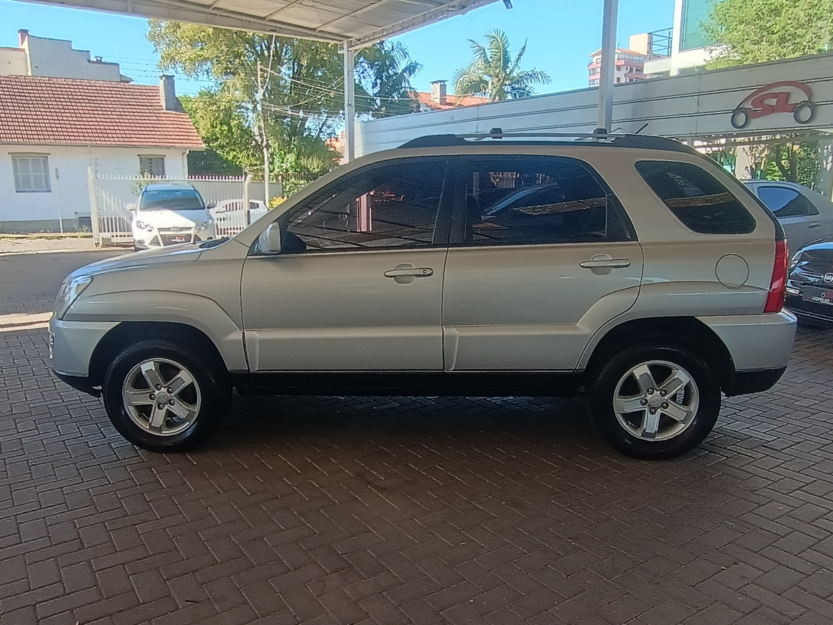 KIA MOTORS - SPORTAGE - 2008/2009 - Prata - R$ 40.900,00