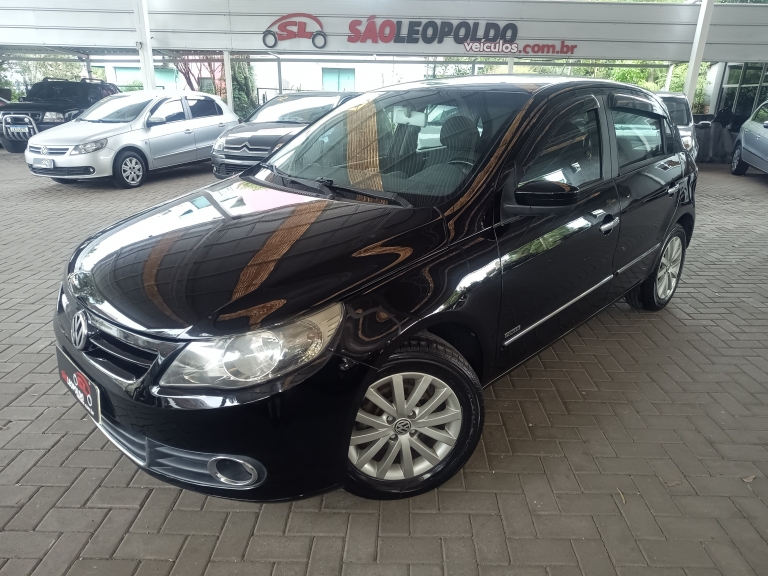 VOLKSWAGEN - GOL - 2008/2009 - Preta - R$ 31.900,00